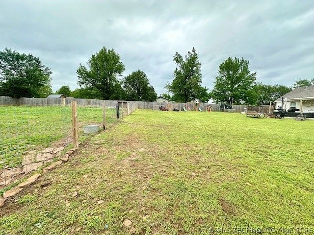 25067 S 519 Road, Park Hill, OK 74451