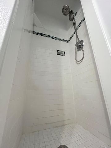 747 Route 9W Cottage 8, Valley Cottage, NY 10989