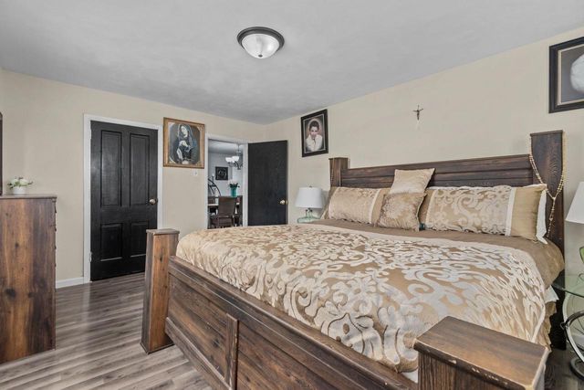 N8496 HWY 55, Menasha, WI 54952