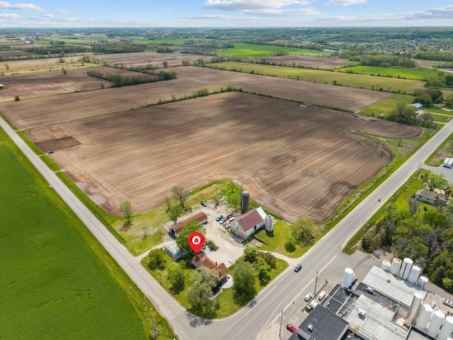 N8496 HWY 55, Menasha, WI 54952