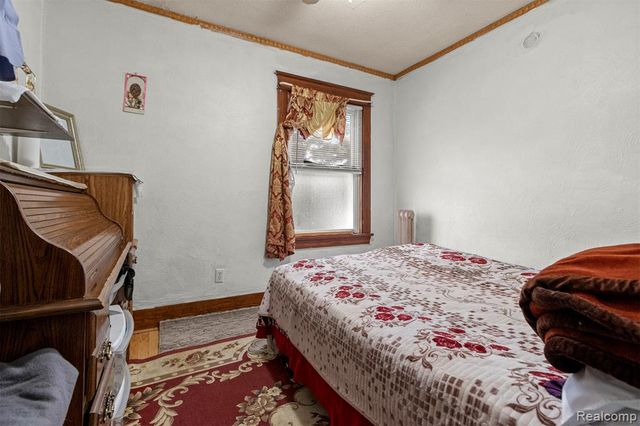 4509 Helen Street, Dearborn, MI 48126