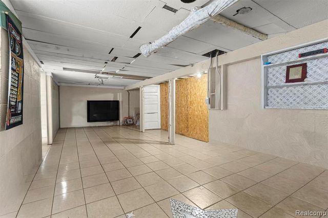 4509 Helen Street, Dearborn, MI 48126