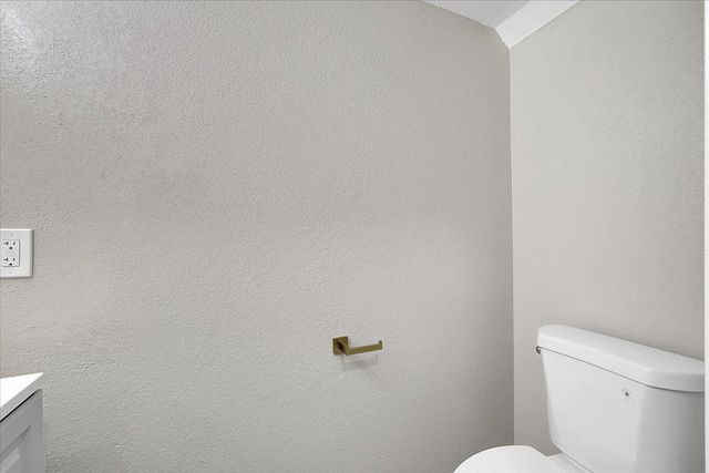 14 Eduardo Ct, Sacramento, CA 95831