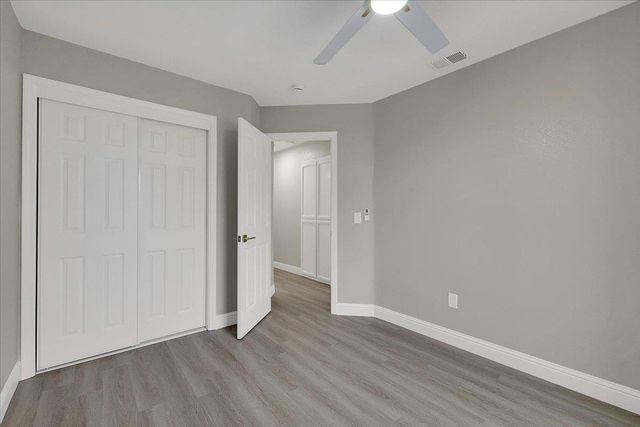 14 Eduardo Ct, Sacramento, CA 95831