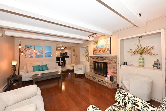 501 Cheyenne DRIVE, Waukesha, WI 53188