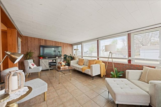 3729 NW 60th Street, Oklahoma City, OK 73112