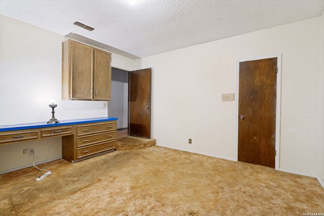 30725 ONION CRK, Bulverde, TX 78163
