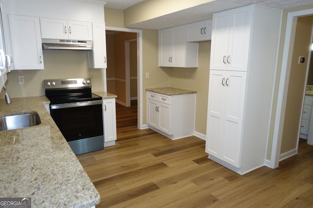 103 Cherry Hollow, Peachtree City, GA 30269