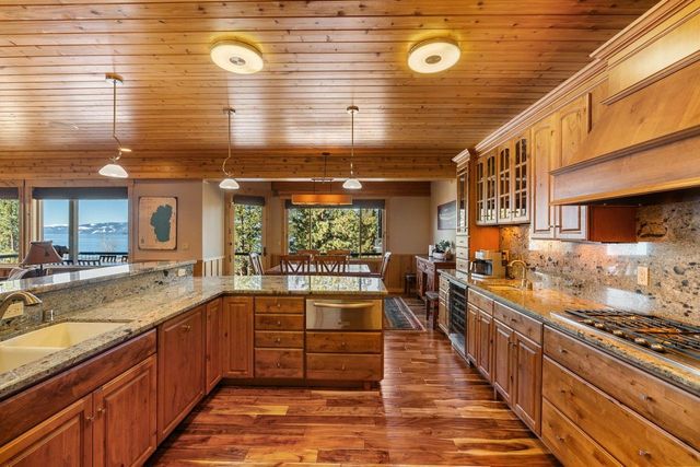 7211 North Lake Boulevard, Tahoe Vista, CA 96148