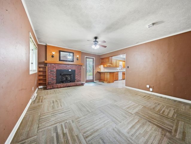 2411 S Mayfair Avenue, Springfield, MO 65804