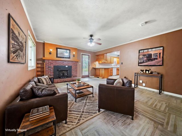 2411 S Mayfair Avenue, Springfield, MO 65804