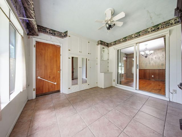 2411 S Mayfair Avenue, Springfield, MO 65804