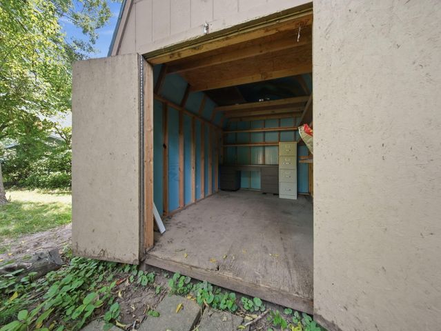 2411 S Mayfair Avenue, Springfield, MO 65804