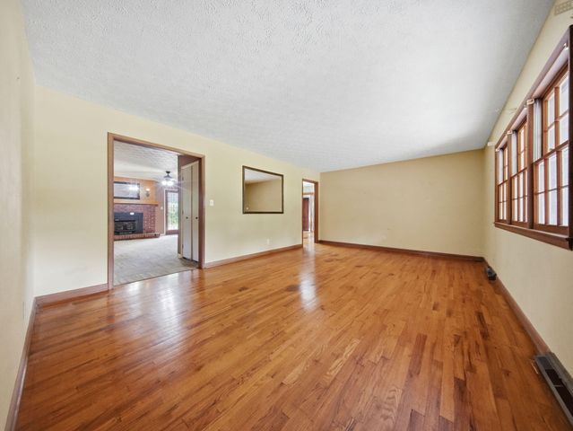 2411 S Mayfair Avenue, Springfield, MO 65804