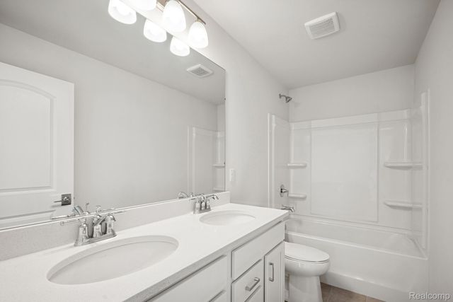 27148 Silo Drive, Saline, MI 48176