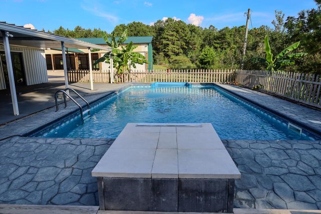 870 D Hodge Road, Cottonwood, AL 36320
