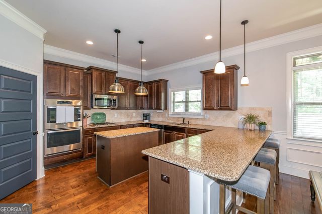 49 Bay Crest Court, Loganville, GA 30052