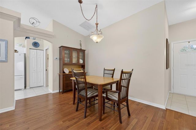 216 51ST STREET CIRCLE E, Palmetto, FL 34221