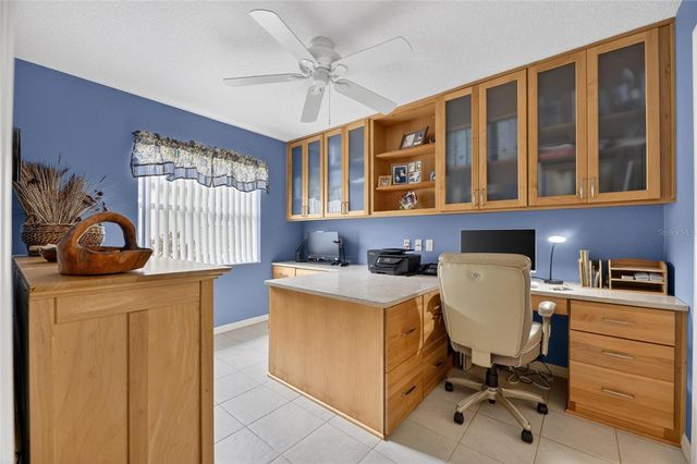216 51ST STREET CIRCLE E, Palmetto, FL 34221