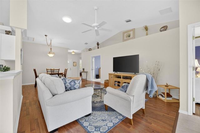 216 51ST STREET CIRCLE E, Palmetto, FL 34221