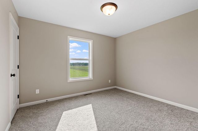 1739 Meadows Drive NE, East Bethel, MN 55011