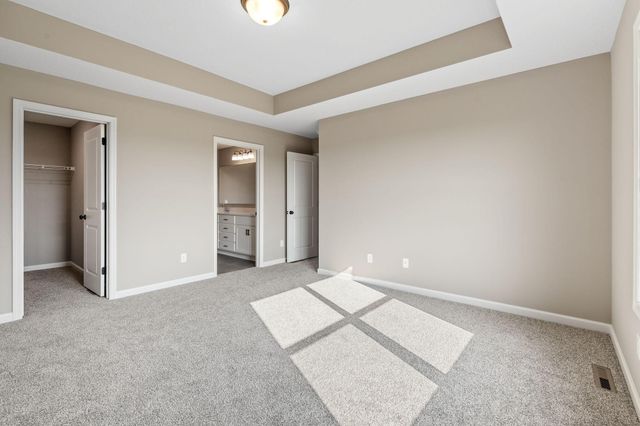1739 Meadows Drive NE, East Bethel, MN 55011