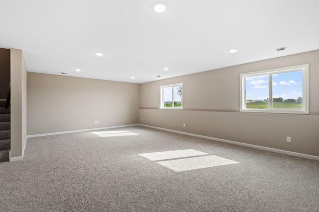 1739 Meadows Drive NE, East Bethel, MN 55011