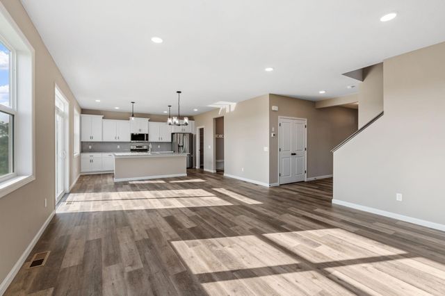 1739 Meadows Drive NE, East Bethel, MN 55011
