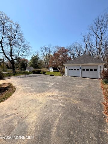 319 Broadway Road, Freehold, NJ 07728