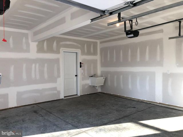 0 MONTGOMERY AVE, Pennsburg, PA 18073