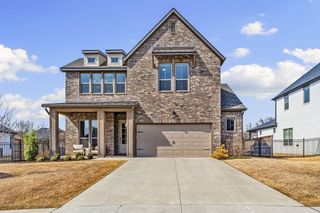 5200 SW Stanford Court, Bentonville, AR 72713