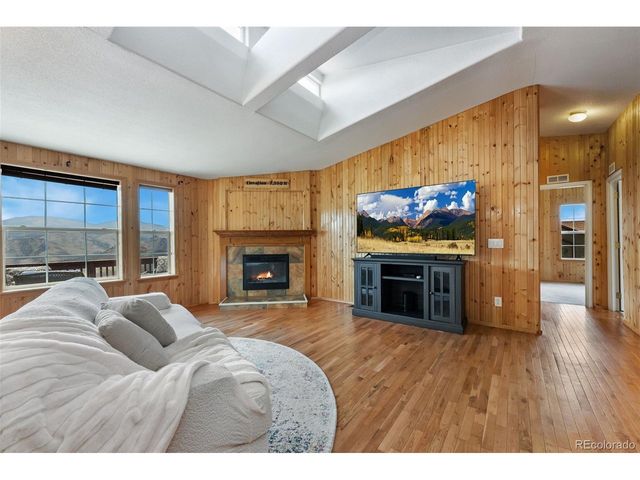 132 Singing Pines Ct, Livermore, CO 80536