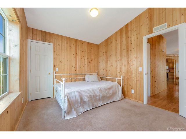 132 Singing Pines Ct, Livermore, CO 80536