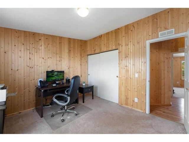 132 Singing Pines Ct, Livermore, CO 80536