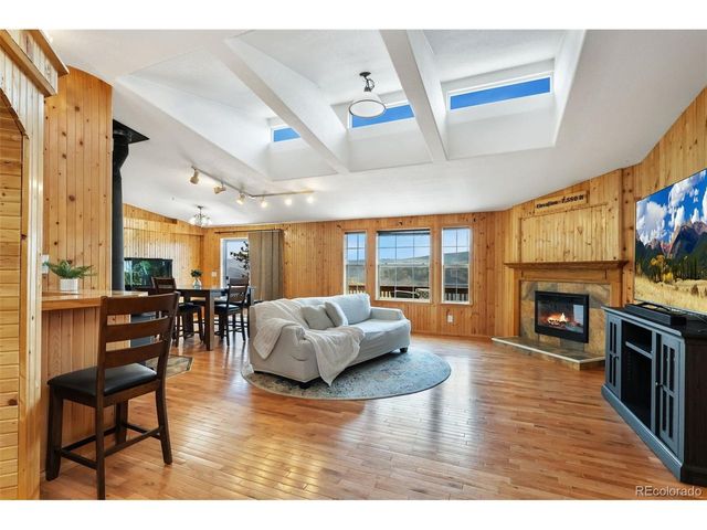 132 Singing Pines Ct, Livermore, CO 80536