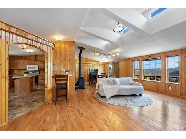 132 Singing Pines Ct, Livermore, CO 80536
