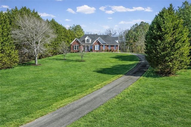 1746 Wayside Road, Kingston, GA 30145