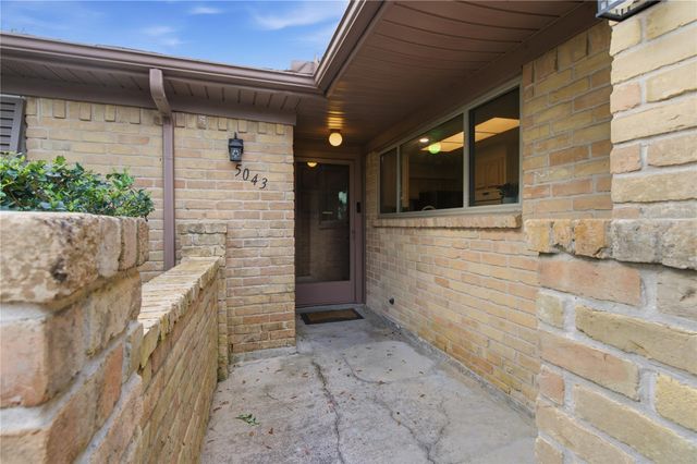 5043 Whispering Falls Drive, Houston, TX 77084