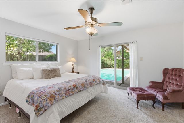 5043 Whispering Falls Drive, Houston, TX 77084