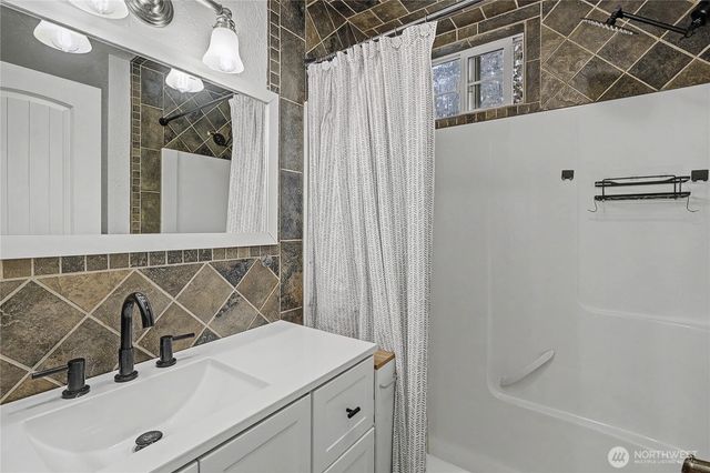 21650 N Terra Lane SE, Yelm, WA 98597