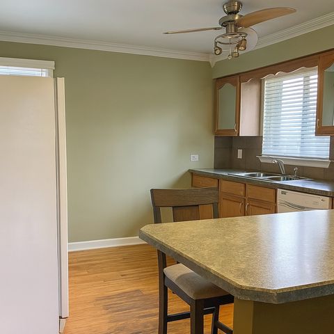 439 N Elm Street, Hillside, IL 60162