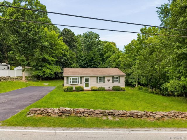 135 Weyants Lane, Newburgh, NY 12550
