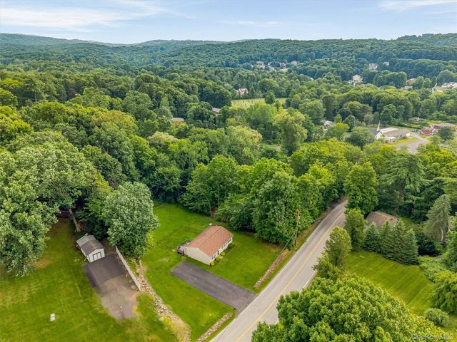 135 Weyants Lane, Newburgh, NY 12550