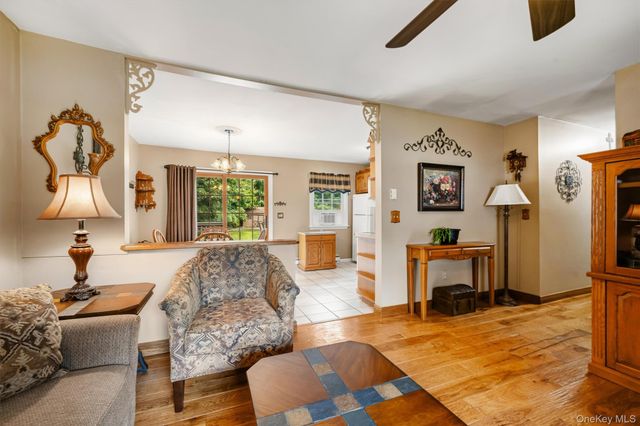 135 Weyants Lane, Newburgh, NY 12550