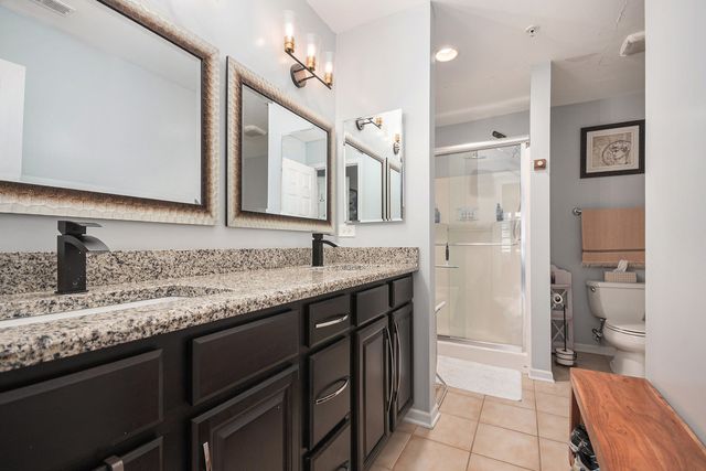 50 N Bokelman Street 234, Roselle, IL 60172