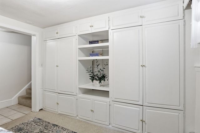 289 Concord Road, Bedford, MA 01730