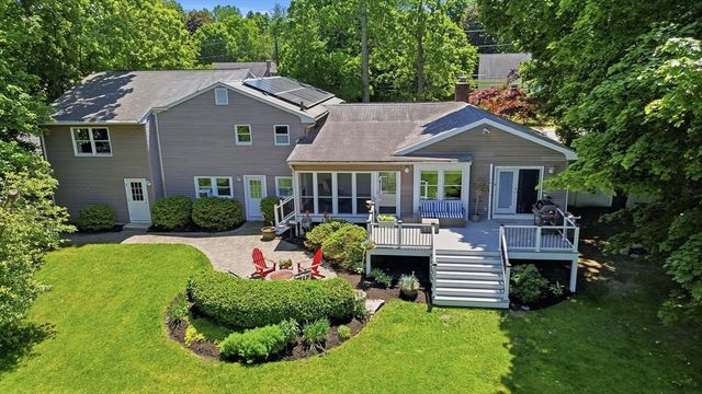 289 Concord Road, Bedford, MA 01730