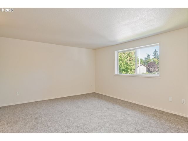 5301 PLOMONDON St F24, Vancouver, WA 98661
