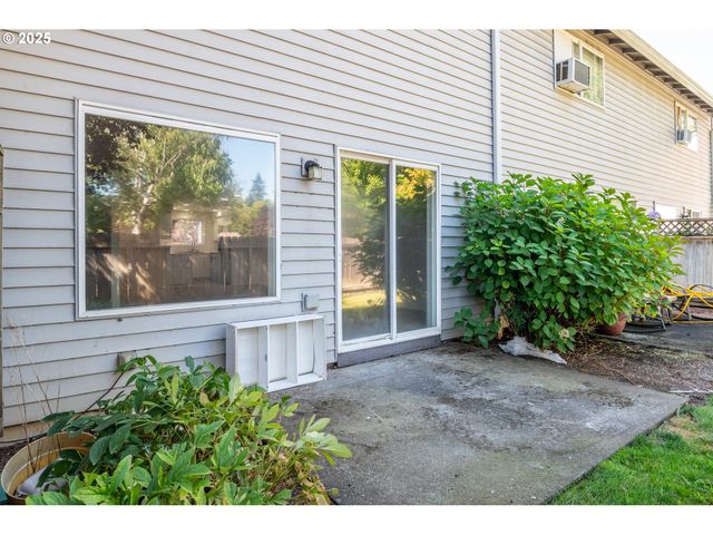 5301 PLOMONDON St F24, Vancouver, WA 98661