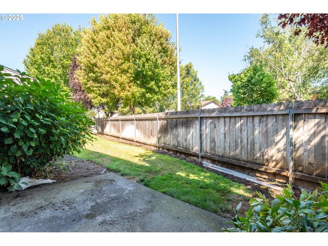 5301 PLOMONDON St F24, Vancouver, WA 98661